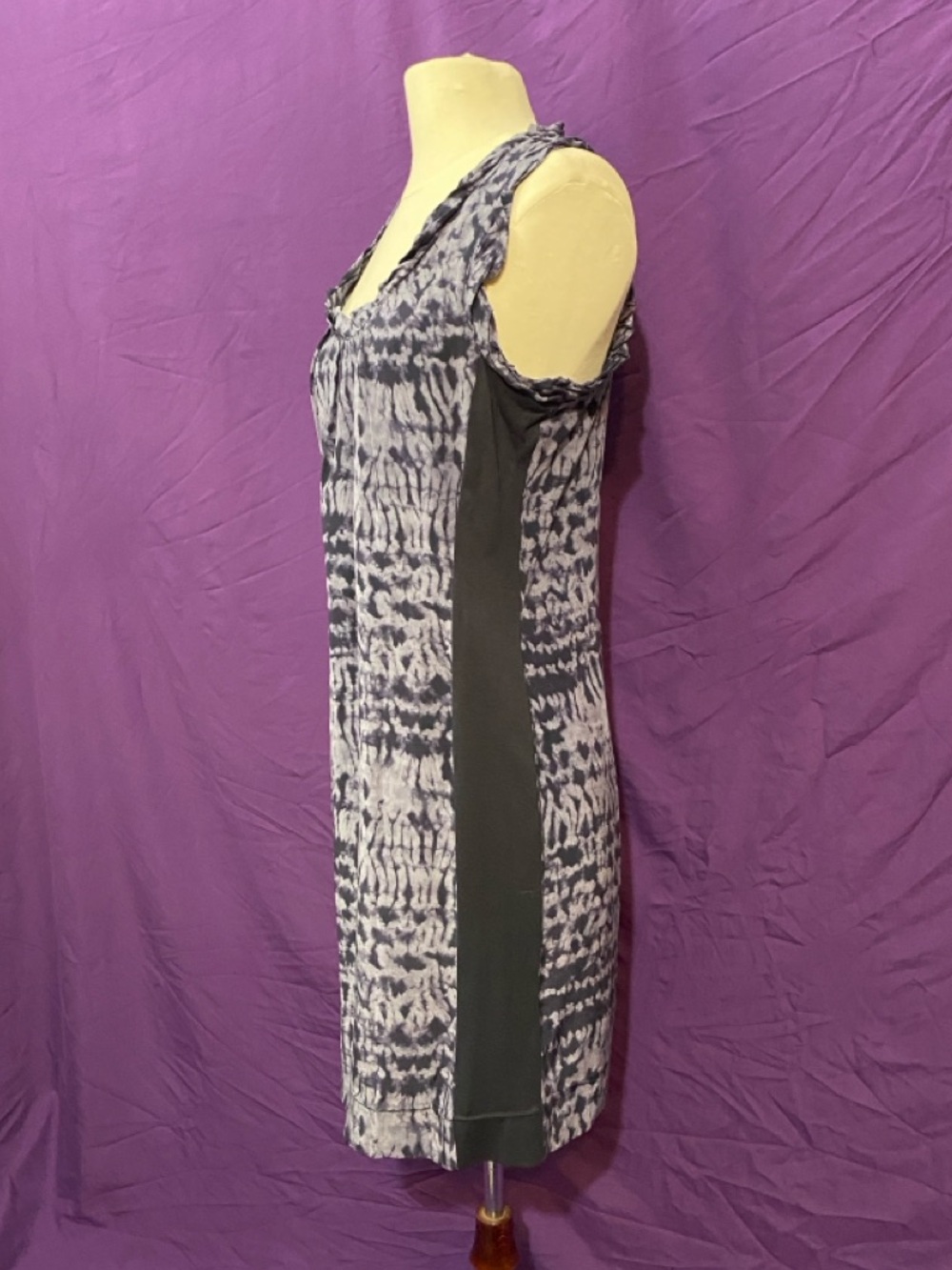 Banana Republic Silk Sleeveless Blue-Grey Tie-Dye Shift Dress. Size S.